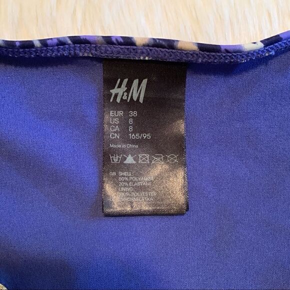 Leopard print bathing suit bottoms 🐆 - Picture 5 of 5